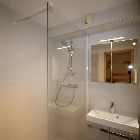Apartment - Ensoleille Pour 4 Pers., Animaux Acceptes - Fr-1-293-164